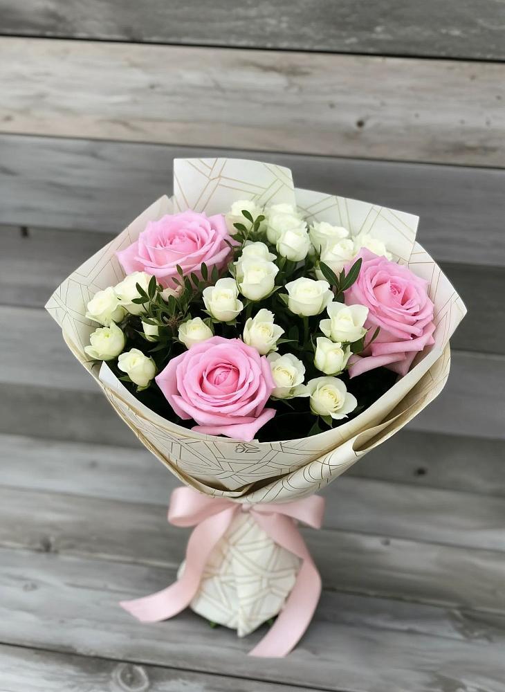 Букет цветов из: Розы в Шенкурске