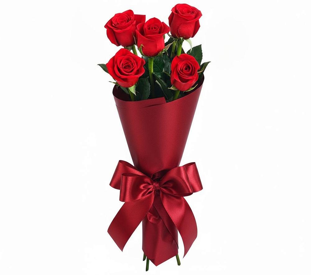 Букет 5 Красных роз Эдлесс Лав в Шенкурске