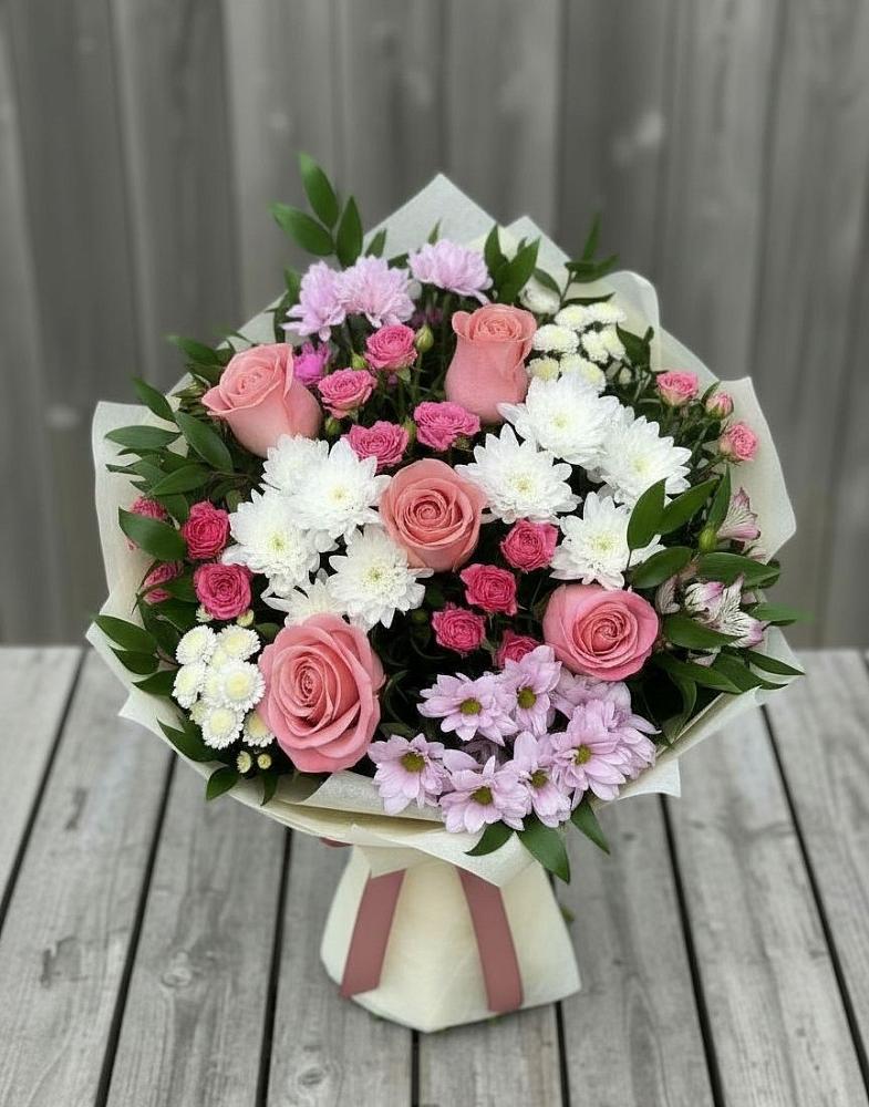 Букет цветов из: Альстромерии, Гвоздики, Розы и Хризантемы в Шенкурске