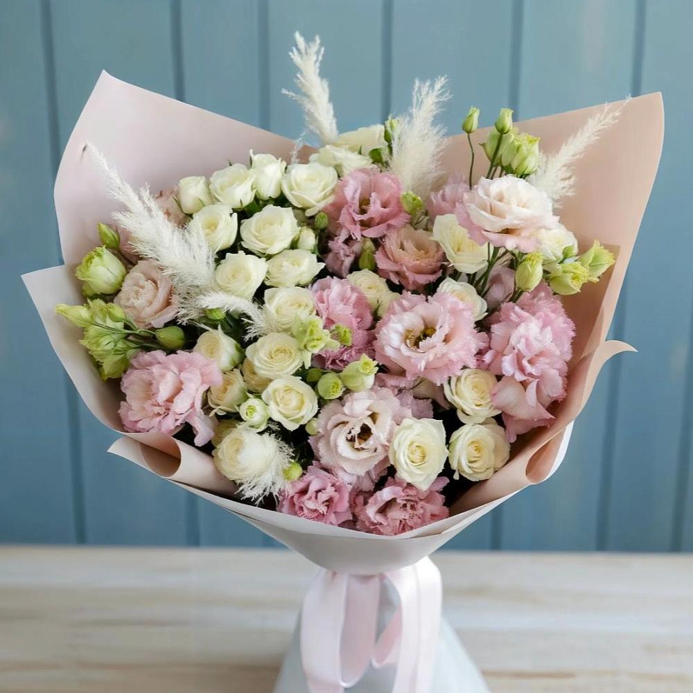 Букет цветов из: Альстромерии и Розы в Шенкурске