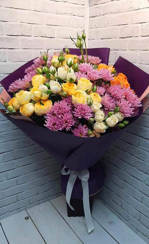 Букет цветов из: Хризантемы и Розы в Шенкурске