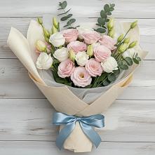 Букет цветов из:  Лизиантусы #REPLACE_PRED# Шенкурске