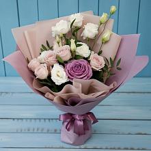 Букет цветов из:  Розы и Лизиантусы в Шенкурске