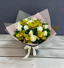 Букет цветов из:  Орхидеи и Розы в Шенкурске