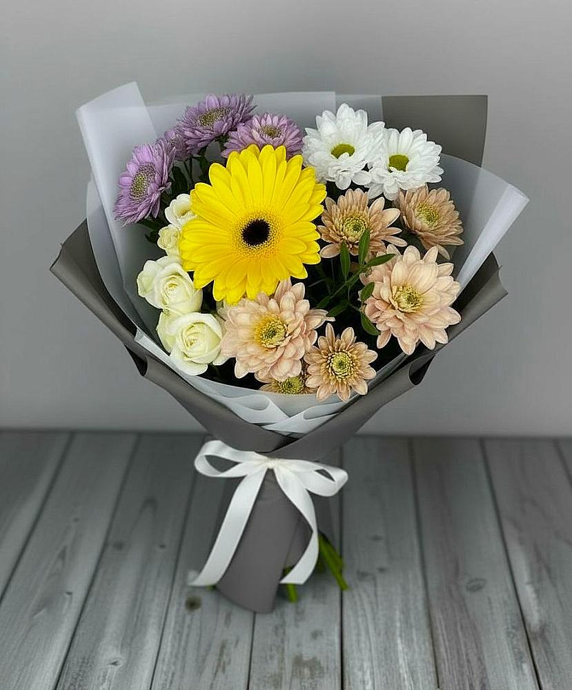 Букет цветов из: Розы, Герберы и Хризантемы в Шенкурске