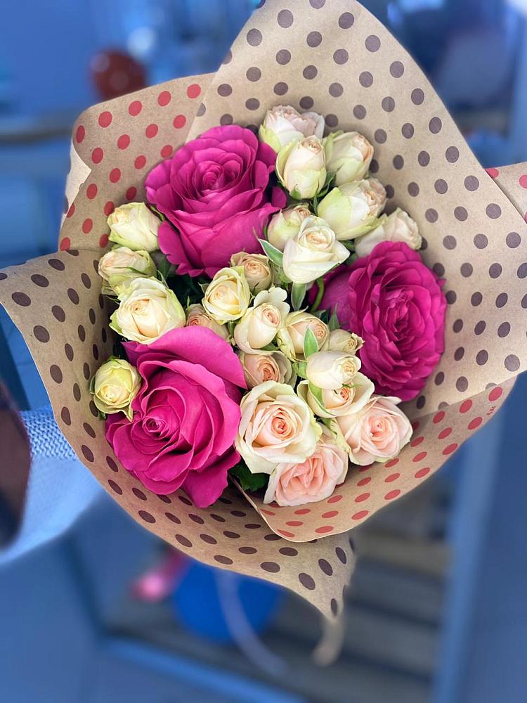 Букет цветов из: Розы в Шенкурске