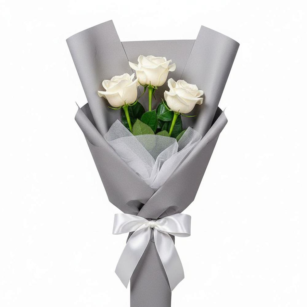Букет 3 белые розы в Шенкурске