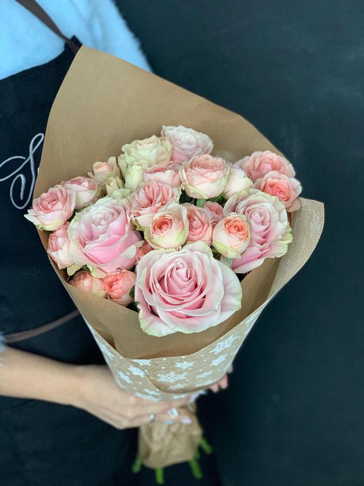 Букет цветов из: Хризантемы и Розы в Шенкурске