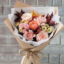 Букет цветов из:  Гвоздики, Хризантемы и Розы в Шенкурске
