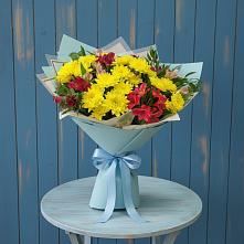 Букет цветов из:  Альстромерии и Хризантемы в Шенкурске