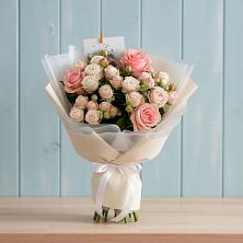 Букет цветов из:  Розы в Шенкурске