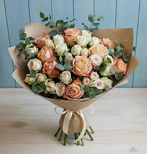 Букет цветов из:  Альстромерии и Розы в Шенкурске