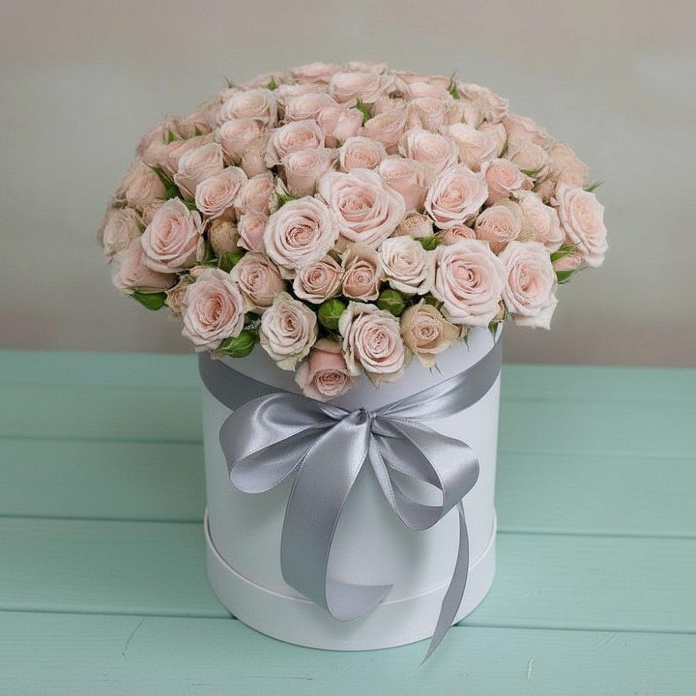 Цветочная композиция из Розы в шляпной коробке в Шенкурске